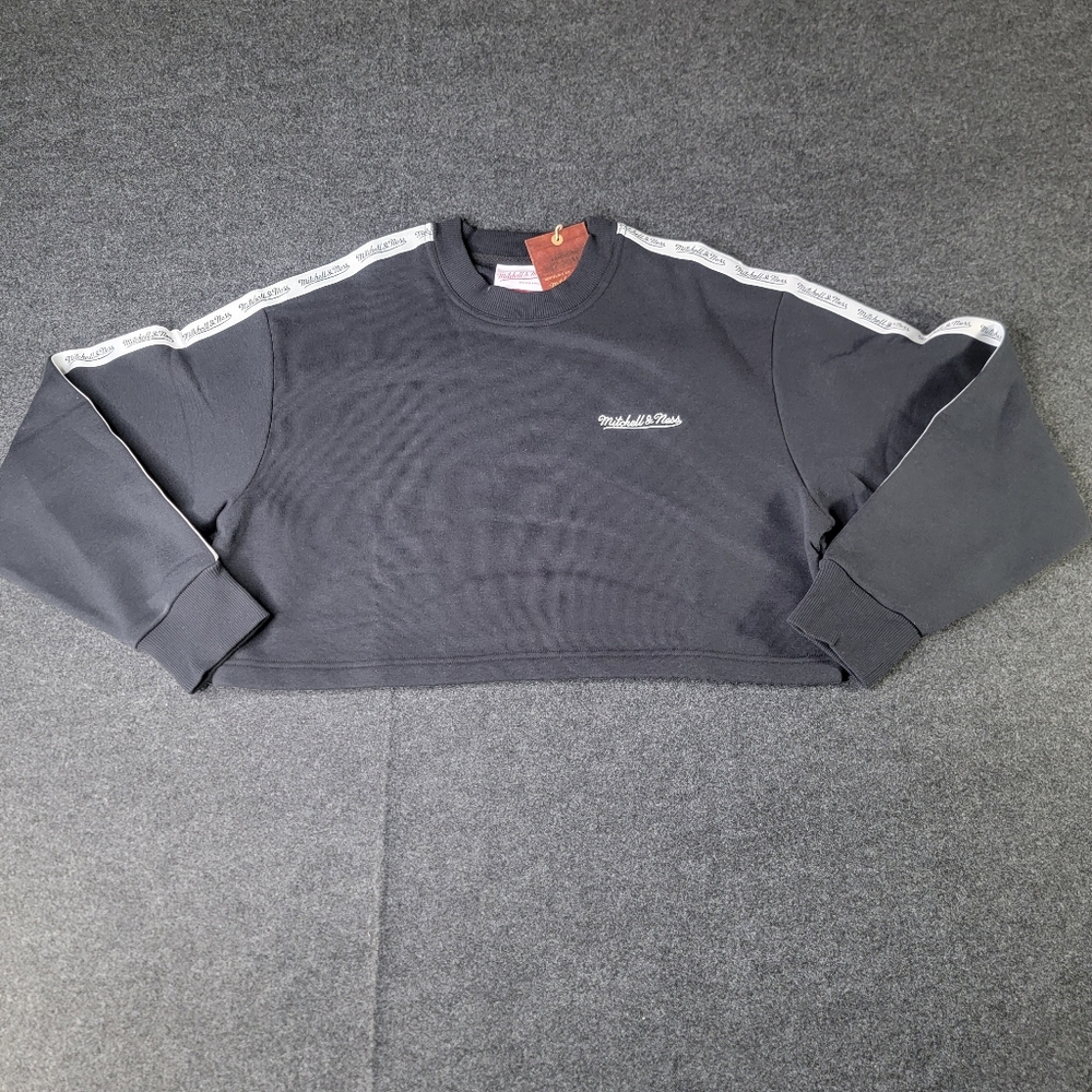 Mitchell & Ness Women's Cropped Sweatshirt Size Medium Black White Crewneck New
